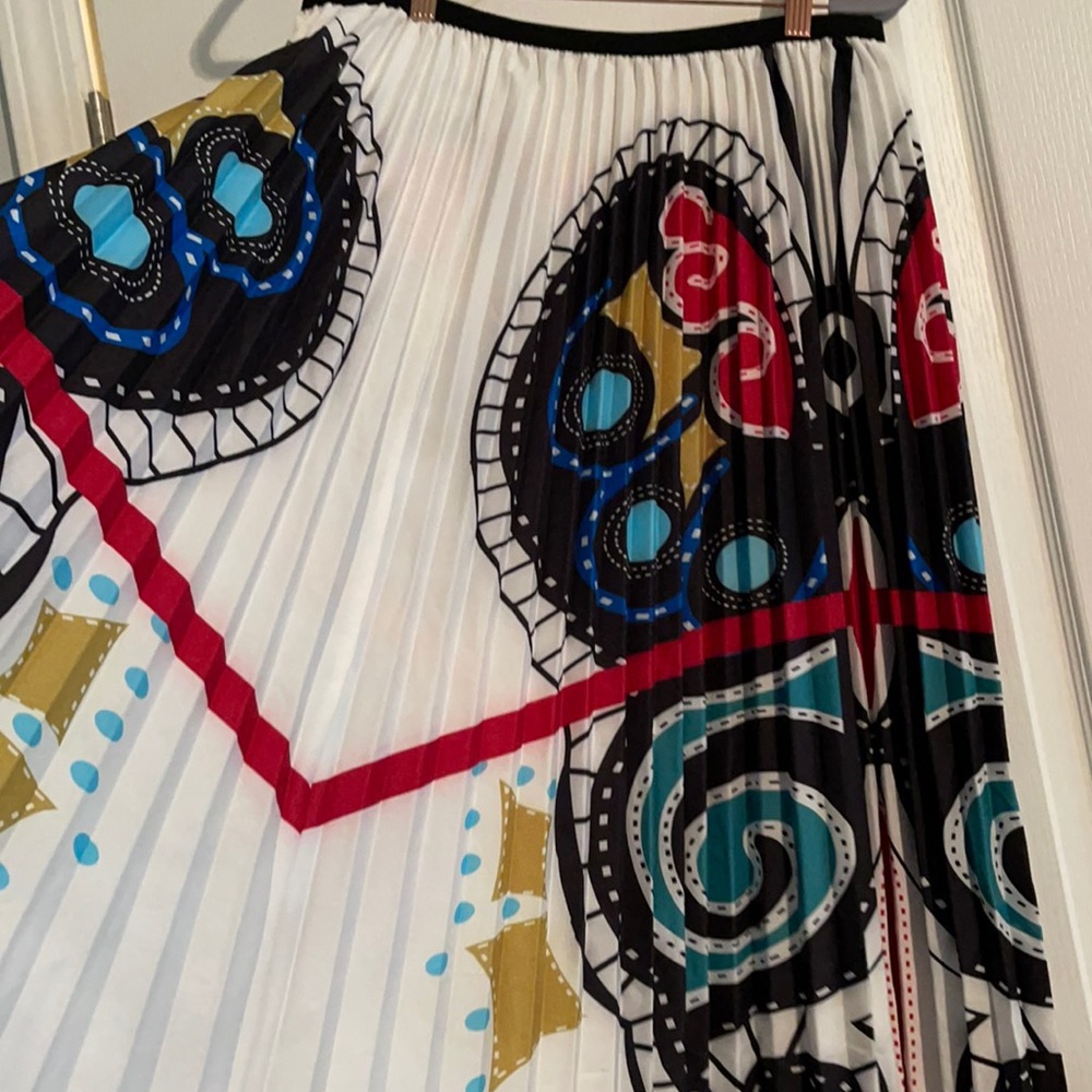 Women’s skirt